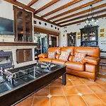 Tu Rural Cortijo Campesinos 4 Piscina Privada Gospodarstwo wiejskie *