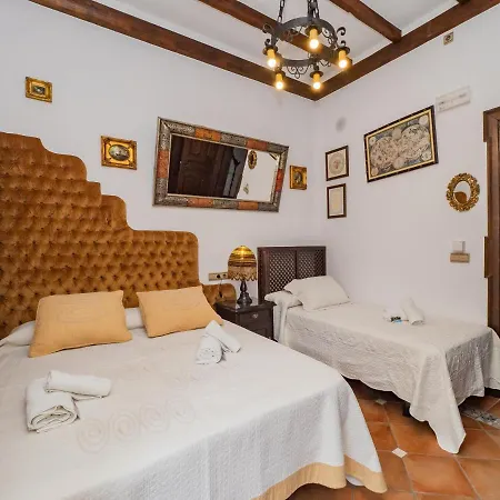 Tu Rural Cortijo Campesinos 4 Piscina Privada منزل ريفي *